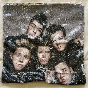 one direction flip-sequence pillowcase